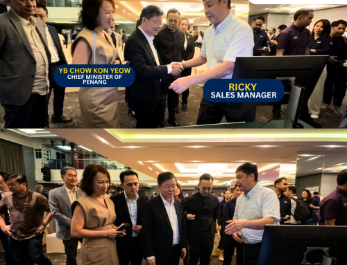 A Moment of Pride: Chief Minister Tuan Chow Kon Yeow Visited Our Booth